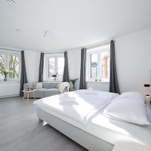 favorite-stays-suite-and-more-10-min-zur-messe.dusseldorf-hotel.net/